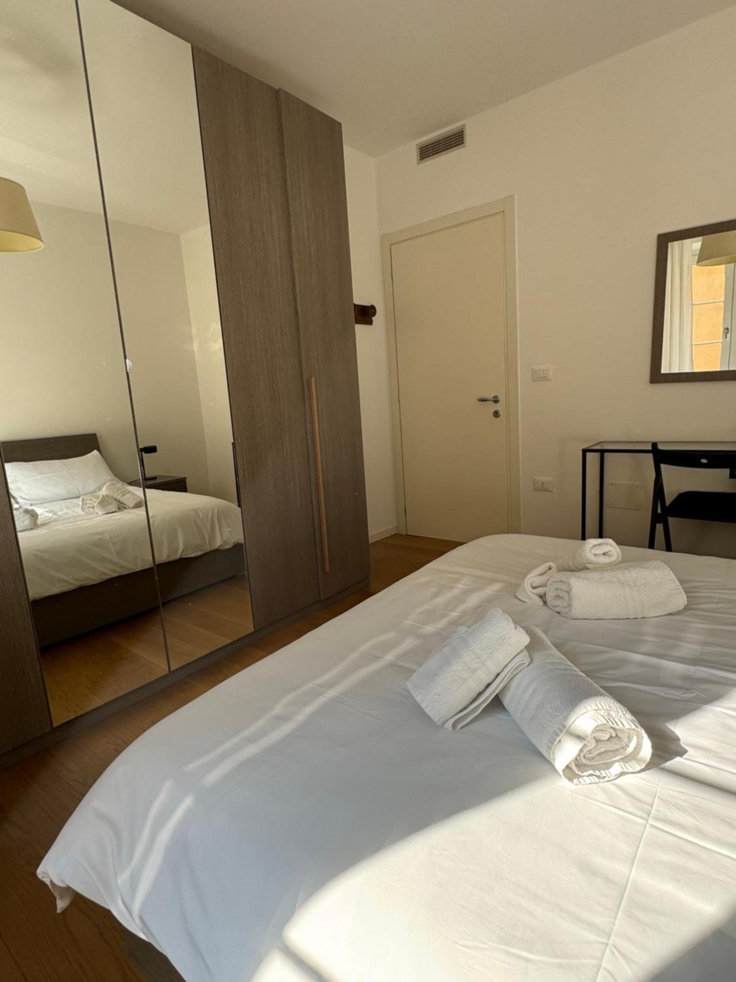Romolo 24-Trieste Center מראה חיצוני תמונה